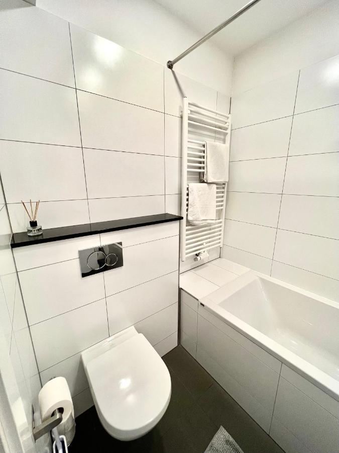 Vibehome Duesseldorf - Stresemannstrasse Екстер'єр фото